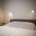 Venez Chez Vous Singa فيلة آنسي