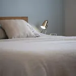 Venez Chez Vous Singa فيلة