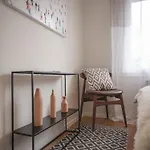 Venez Chez Vous Singa فيلة